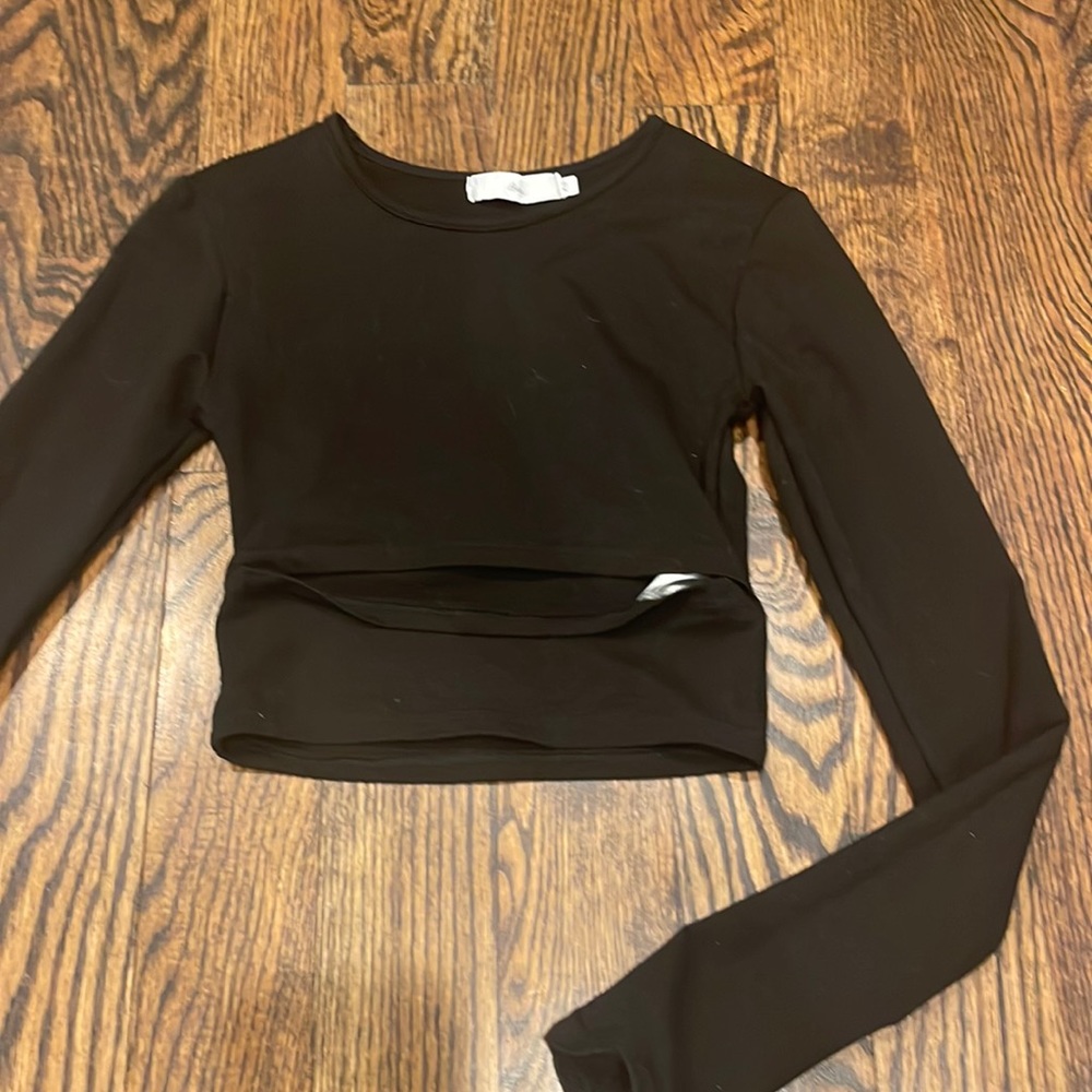 Adika Long sleeve crop top